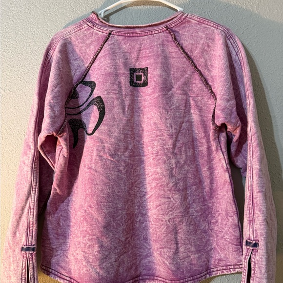 Women’s Very Unique Pink Wash Sweatshirt - Picture 2 of 7